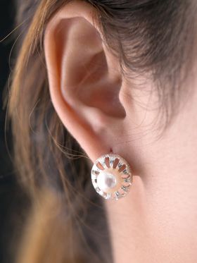 Marquesa Studs