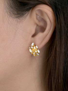 Cluster Bloom Studs