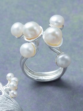Pearlburst Ring