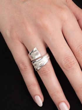 Ripples Ring