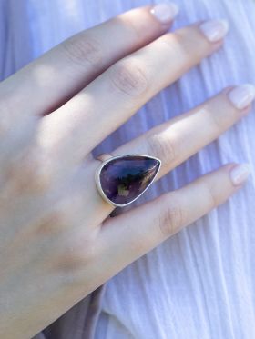 Star Amethyst Ring