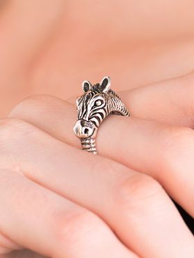 Zebra Ring