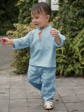 The People’S Uniform (For Kids)