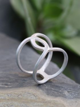 Janus Ring 