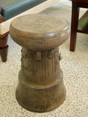 Bird Drum Stool