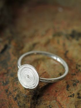 Fine Spiral Ring