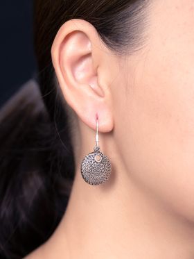 Lisse Earrings