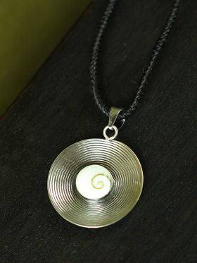 Nova Disc Pendant