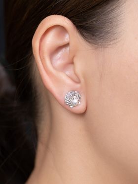 Scallop Studs