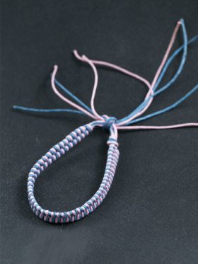 Shallow Tuft Bracelet