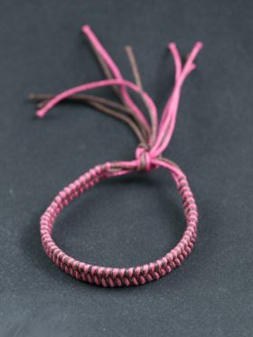 Shallow Tuft Bracelet