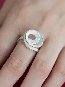 Sterling Whirl Ring