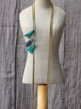 Tuft Necklace