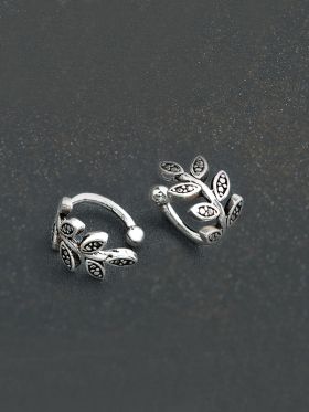 Laurel Ear Cuff