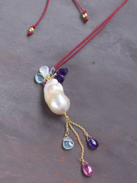 Solomons Pendant