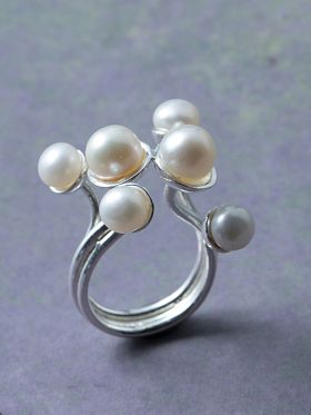 Pearlburst Ring