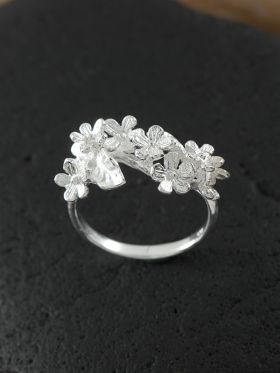 Farilla Ring