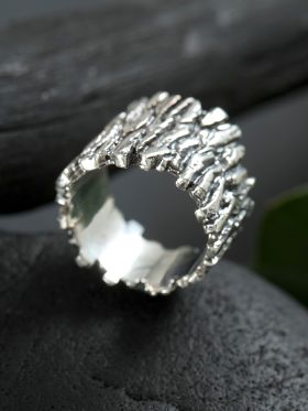 Vanda Ring