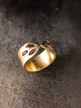 Dawn Seeds Ring