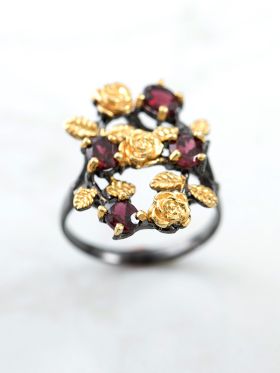 Night Vine Ring