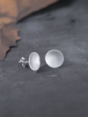 Apollo Studs