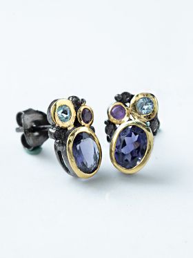 Wilde Studs
