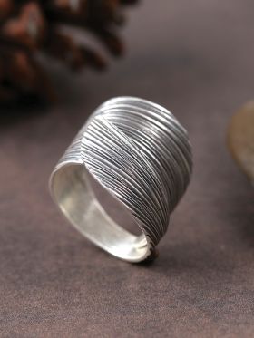 Folio Ring