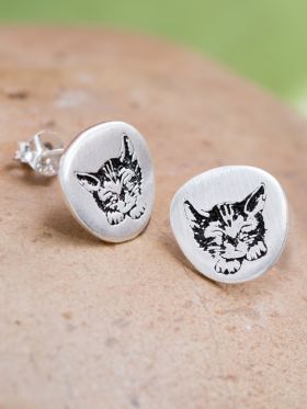 Cat Nap Earring