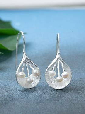 Pearlpod Earrings