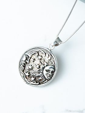 Fortuna Pendant