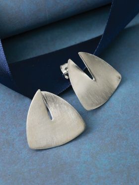 Silver Sails Studs
