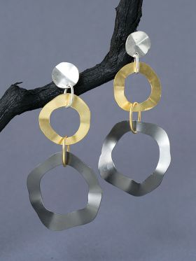 Tritone Studs
