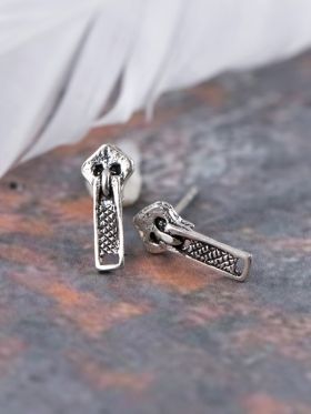 Zipper Studs