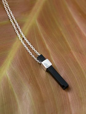 Kuro Necklace
