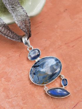 Blue Heaven Pendant