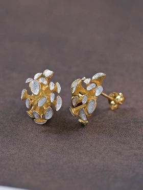 Cluster Bloom Studs