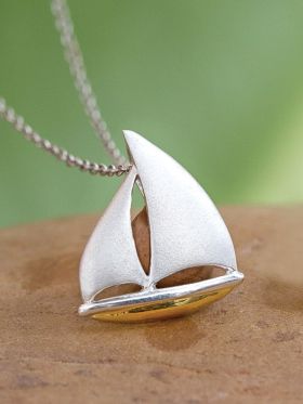 Regatta Pendant