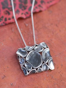 Jetty Pendant