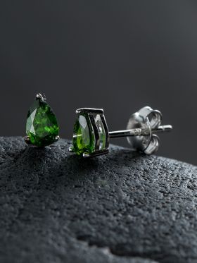 Montego Studs