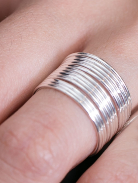 Rings Ring