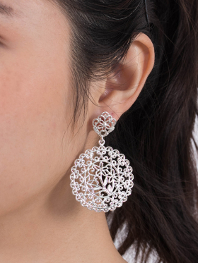 Lacehouse Studs