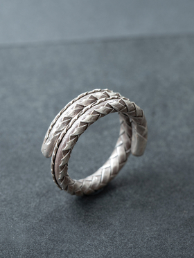 Weaver Ring