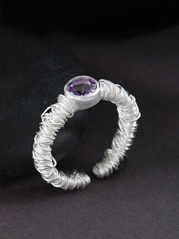 Livewire Ring