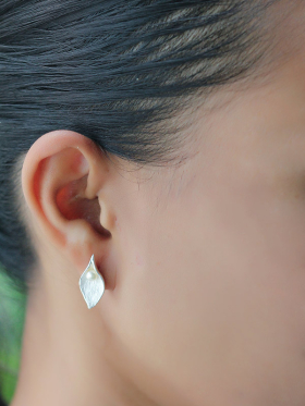 Hidden Pearl Earrings