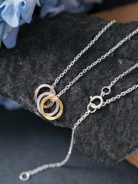 Ringwhirl Necklace