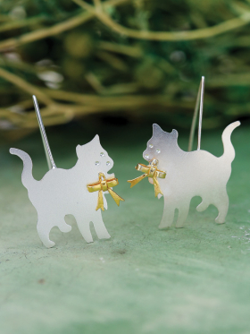 Cat Dandy Earrings