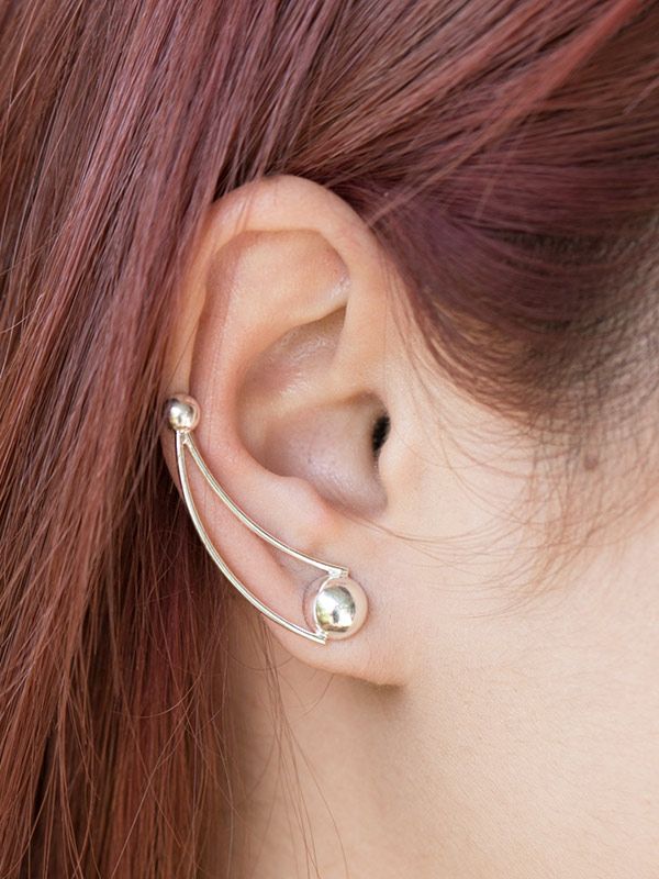 Gravity Ear Climbers