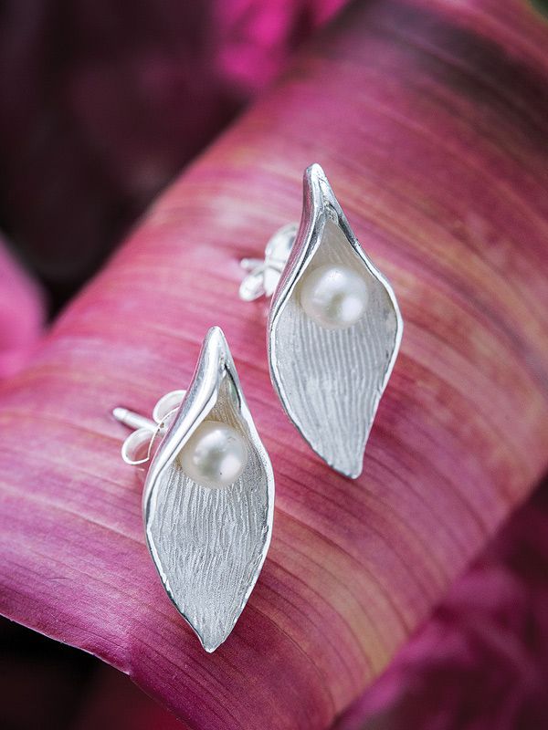 Hidden Pearl Earrings