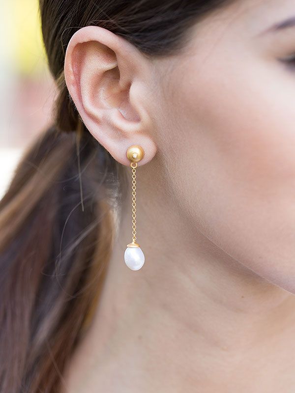 Pearl Dew Studs