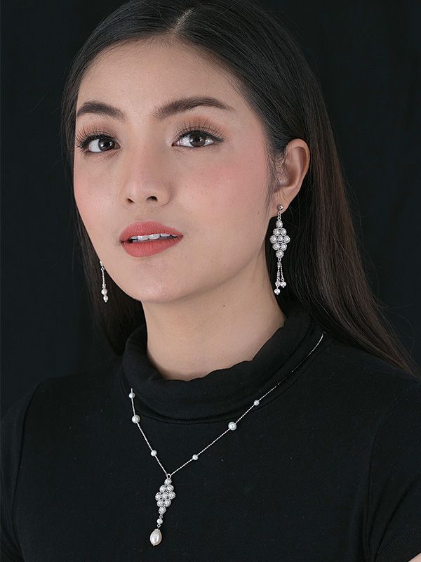 Anastasia Necklace